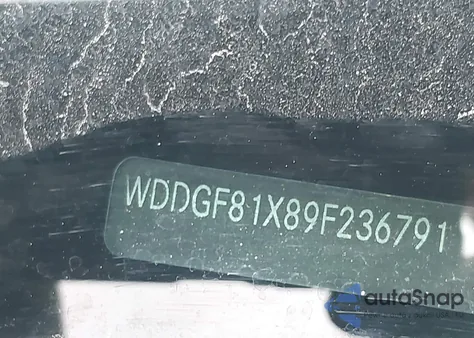 2009 Mercedes-Benz C 300 Luxury 4Matic/Sport 4Matic из США, поврежденный, VIN WDDGF81X89F236791